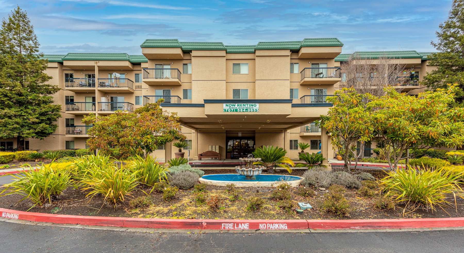 Altamont Apartments photo 4
